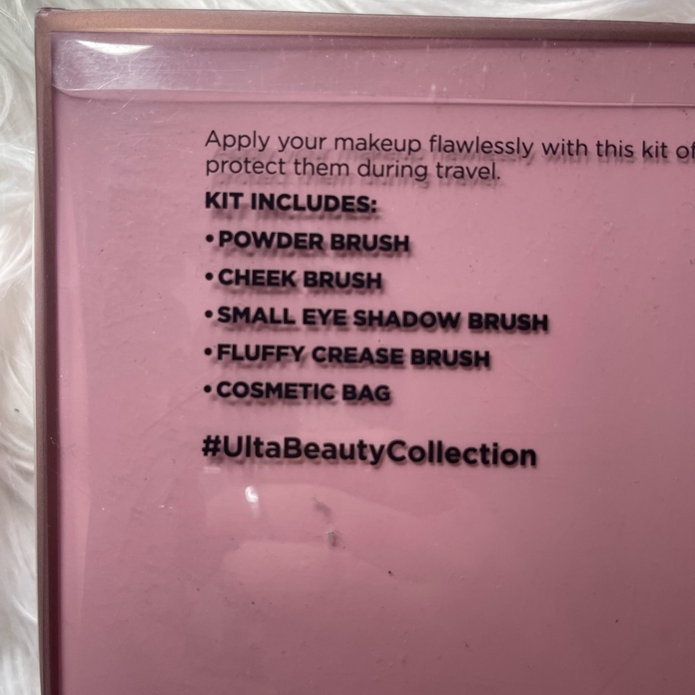 Pink Ulta brush set with cosmetic bag - Picture 3 of 4